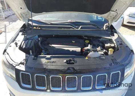 2018 Jeep Compass Limited 4X4 z USA, uszkodzony, nr VIN 3C4NJDCB0JT195058